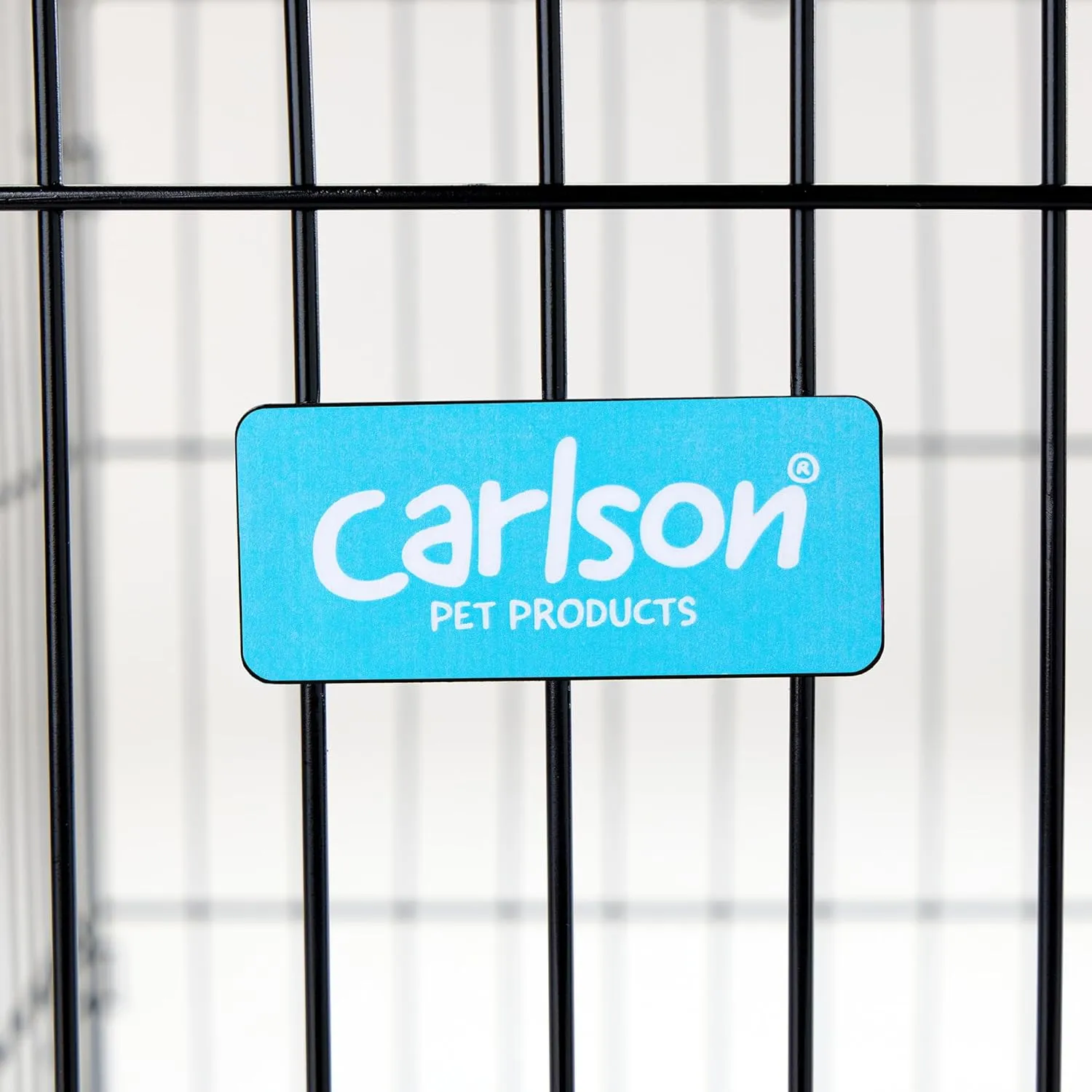 Carlson Pet Products Secure and Foldable Single Door Metal Dog Crate, Intermediate