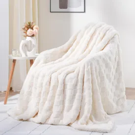 Sherpa Throw Blanket for Couch Bed, Soft Throw Blanket for Women, Cozy Fuzzy Fleece Checkered Blanket, Lightweight All-Season Throw, for Home, Cream White, 50x60 Inches