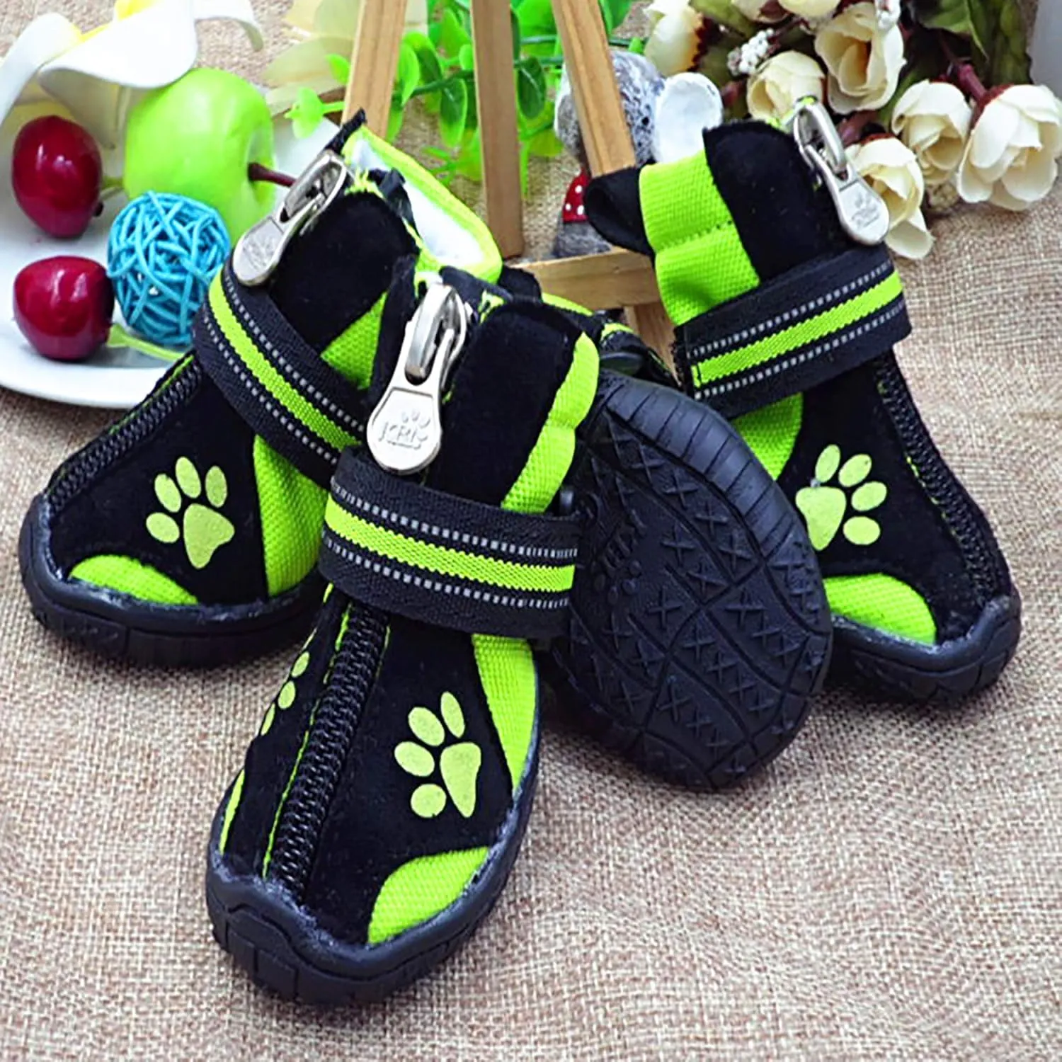 URBEST Dog Winter Shoes, Dog Boots Sports Non-Slip Pet Dog Anti-Slip Sole, Water Resistant Boots for Dogs 2 Pairs (2#, Green)
